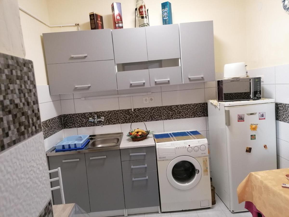 Roza Vendegszoba Keszthely Exteriör bild